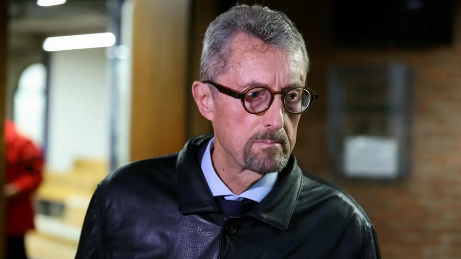 Les services d’espionnage français de la DGSE, Bernard Bajolet et le magot envolé