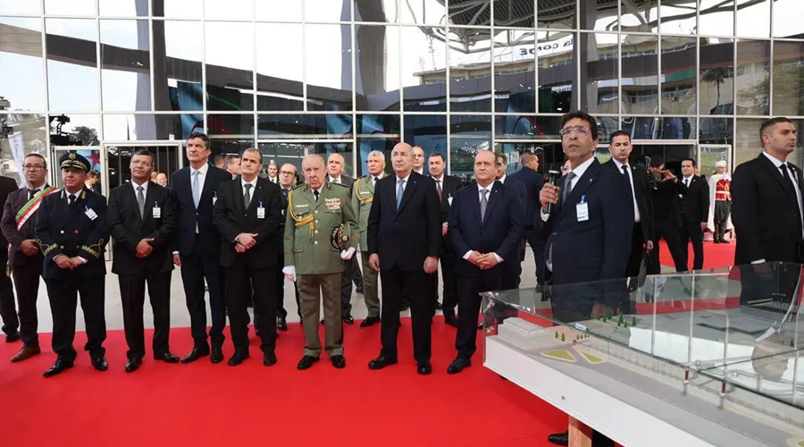 Foire de la production algérienne : Tebboune salue les progrès des entreprises industrielles du pays