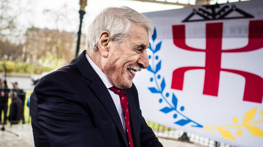 Métamorphose du berbérisme algérien unificateur en makisme franco-sioniste séparatiste