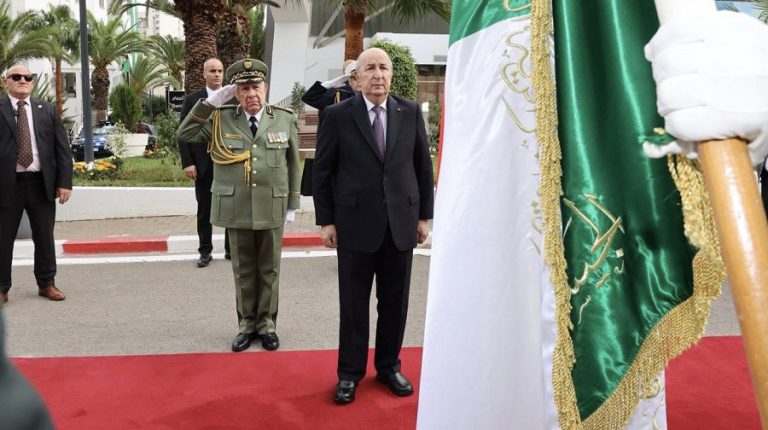 Le président Tebboune appelle à la vigilance face aux guerres d’intérêts et aux propagandes mercenaires