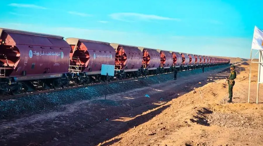 La mine de Gara Djebilet fin prête : la 1e cargaison de minerai de fer arrivera jeudi à Oran