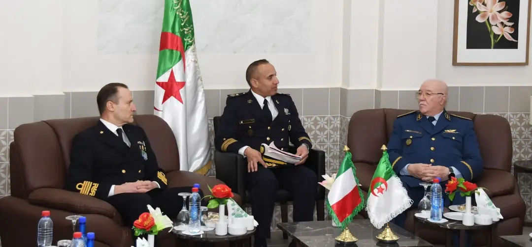 Le Directeur national des Armements italien en visite en Algérie