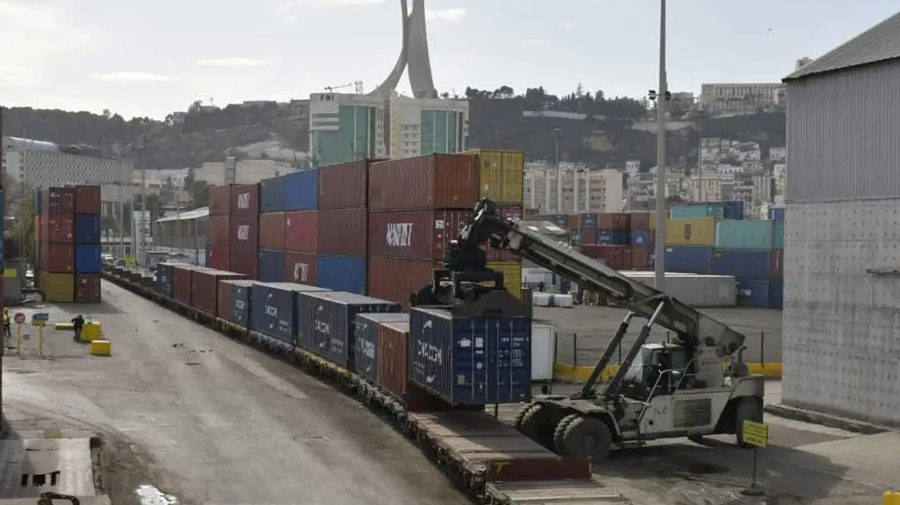 Transport de conteneurs par train : lancement de la 1re opération depuis le port d’Alger