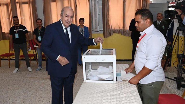 Le président de la République dément les rumeurs sur sa volonté de prolonger son mandat  