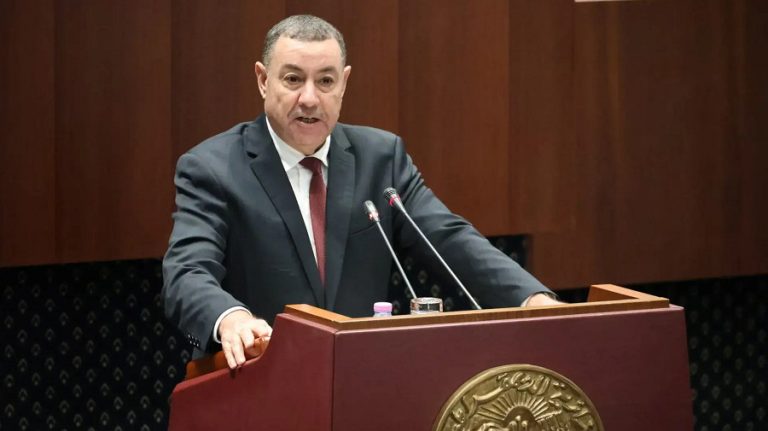 Sayoud détaille la réforme du système électoral pour renforcer transparence et confiance citoyenne