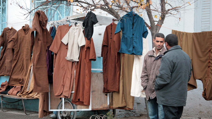 La guerre du costume