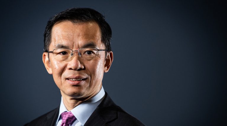 Ambassadeur de Chine à Paris : «L’Occident n’a pas à décider qui est dictateur !»