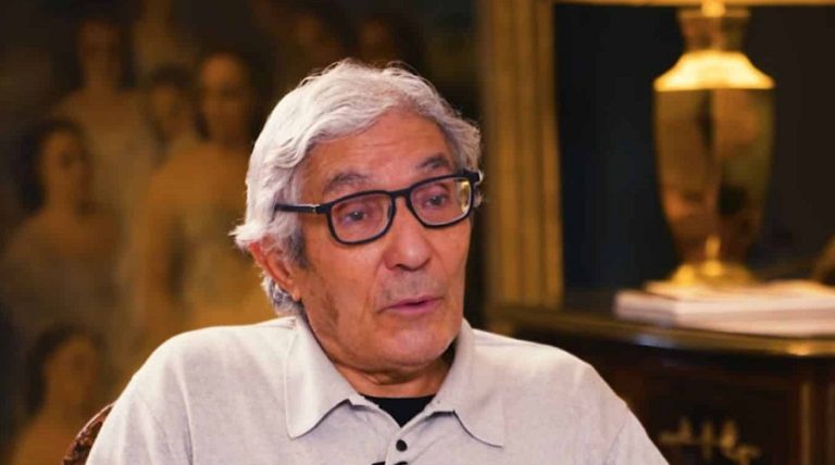 Des critiques français révèlent comment Sansal est devenu le bimbelot de l’oligarque Bolloré