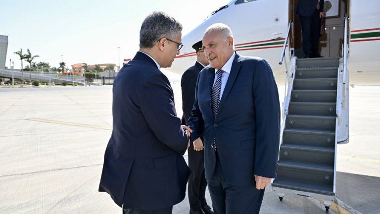 Attaf au Caire : l’Algérie, l’Egypte et la Tunisie renforcent leur concertation sur la Libye