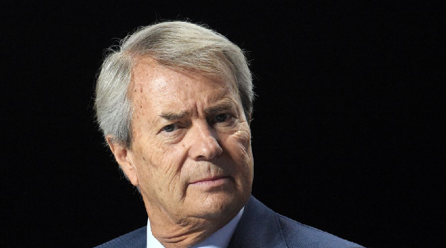 Réveil tardif mais vital des élites françaises face à l’ennemi de l’Algérie Vincent Bolloré