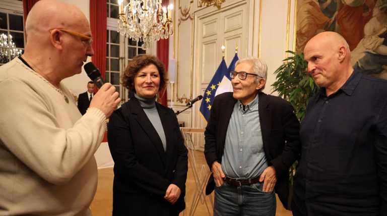 Quand Sansal devient son propre héros : anatomie d’une autocanonisation littéraire