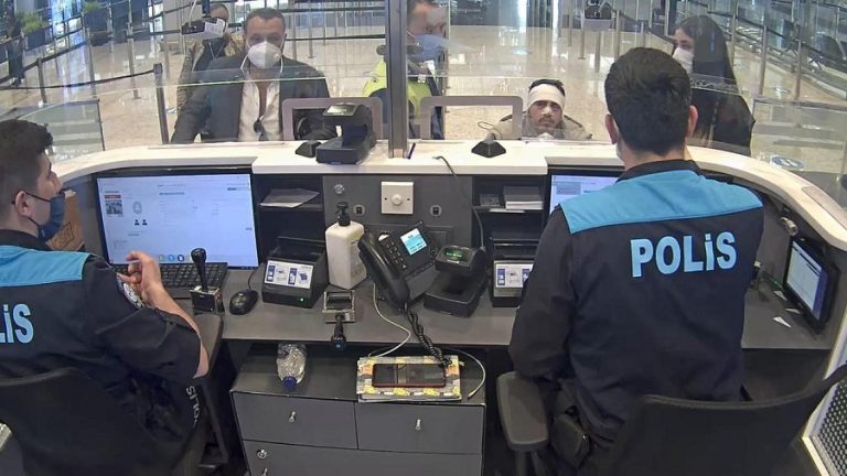 Les Algériens de plus de 50 ans et de moins de 15 ans peuvent se rendre en Turquie sans visa