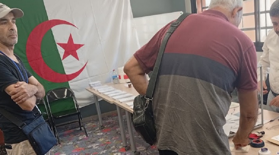 Les Algériens de France ont pu voter malgré les entraves du Rassemblement national