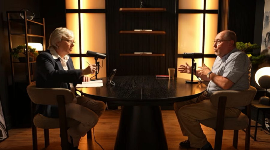 Les discours haineux convergents de Xavier Driencourt et Florence Bergeaud-Blackler sur l’Algérie