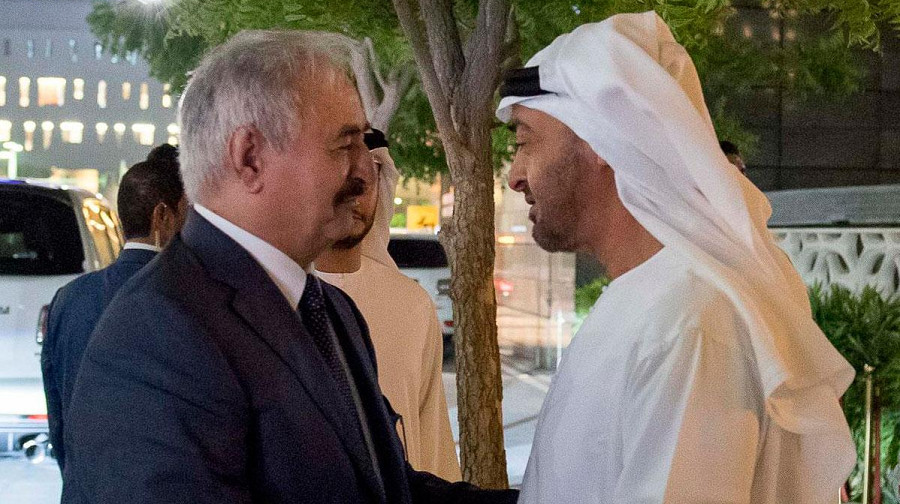 Comment les Emirats arabes sabotent le projet de réunification de la Libye voisine