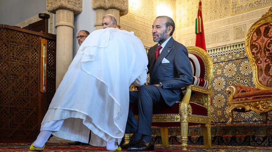 Les fourbes du trône : de Bocchus roi de Maurétanie à Mohammed VI satrape du Maroc