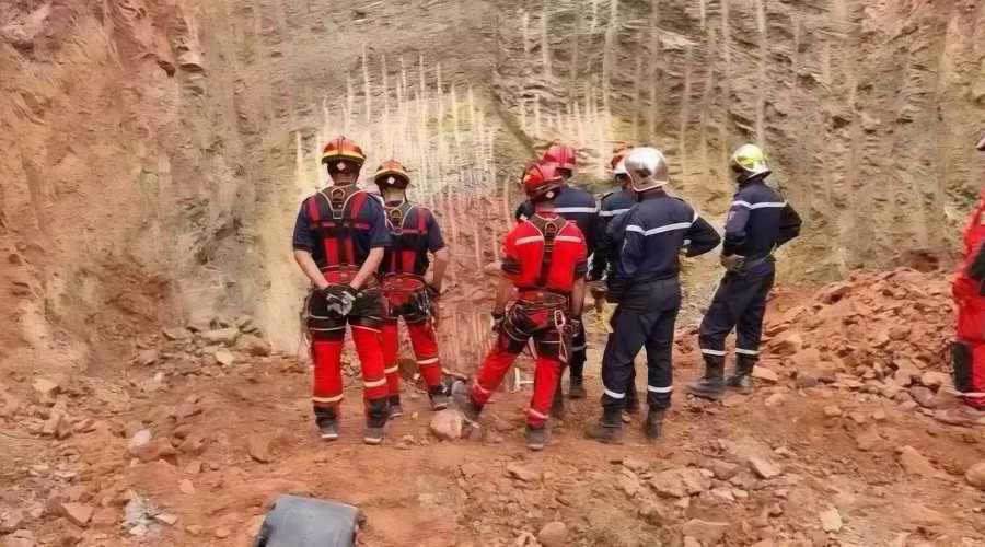 L’Algérie en larmes