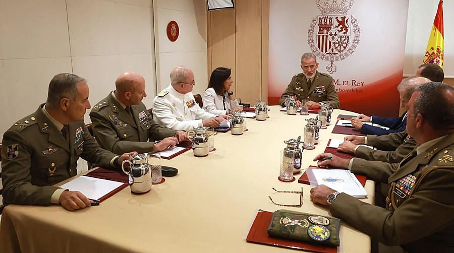 Ceuta : le roi Felipe VI d’Espagne réunit un Conseil de guerre et en exclut Pedro Sanchez